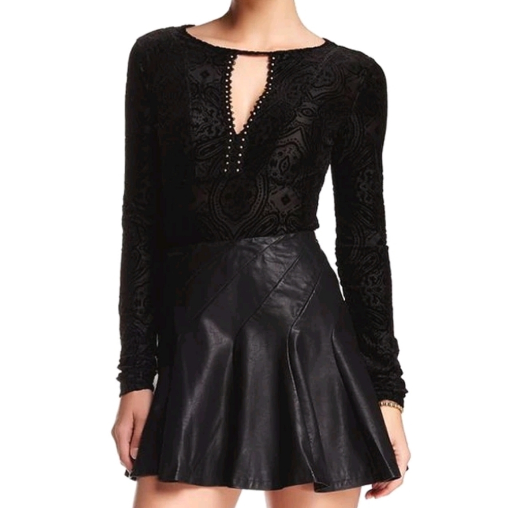 Free People About A Girl Vegan Mini Skirt Black Size 0 - Picture 11 of 11